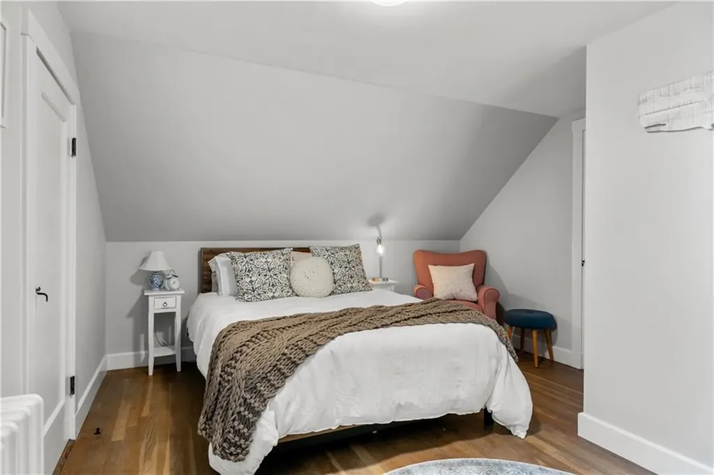 72 Kane Avenue Middletown RI 02842