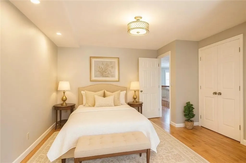 115 Sutton Avenue East Providence RI 02914