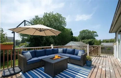 115 Sutton Avenue East Providence RI 02914