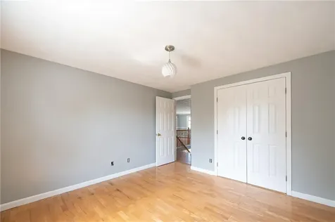 115 Sutton Avenue East Providence RI 02914