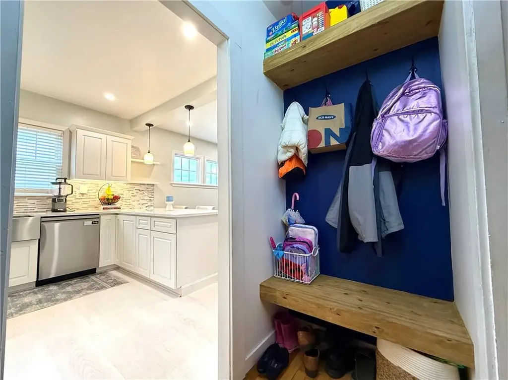 372 Farmington Avenue Cranston RI 02920