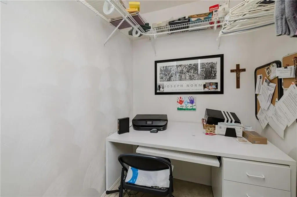 32 Hunters Run North Providence RI 02904