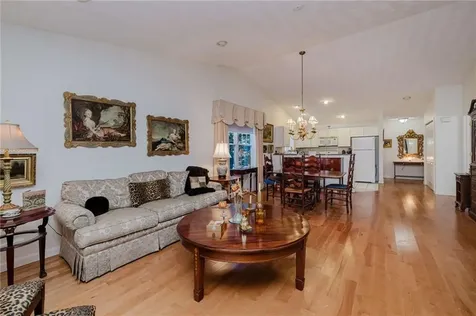 32 Hunters Run North Providence RI 02904