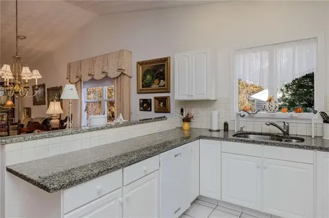 32 Hunters Run North Providence RI 02904