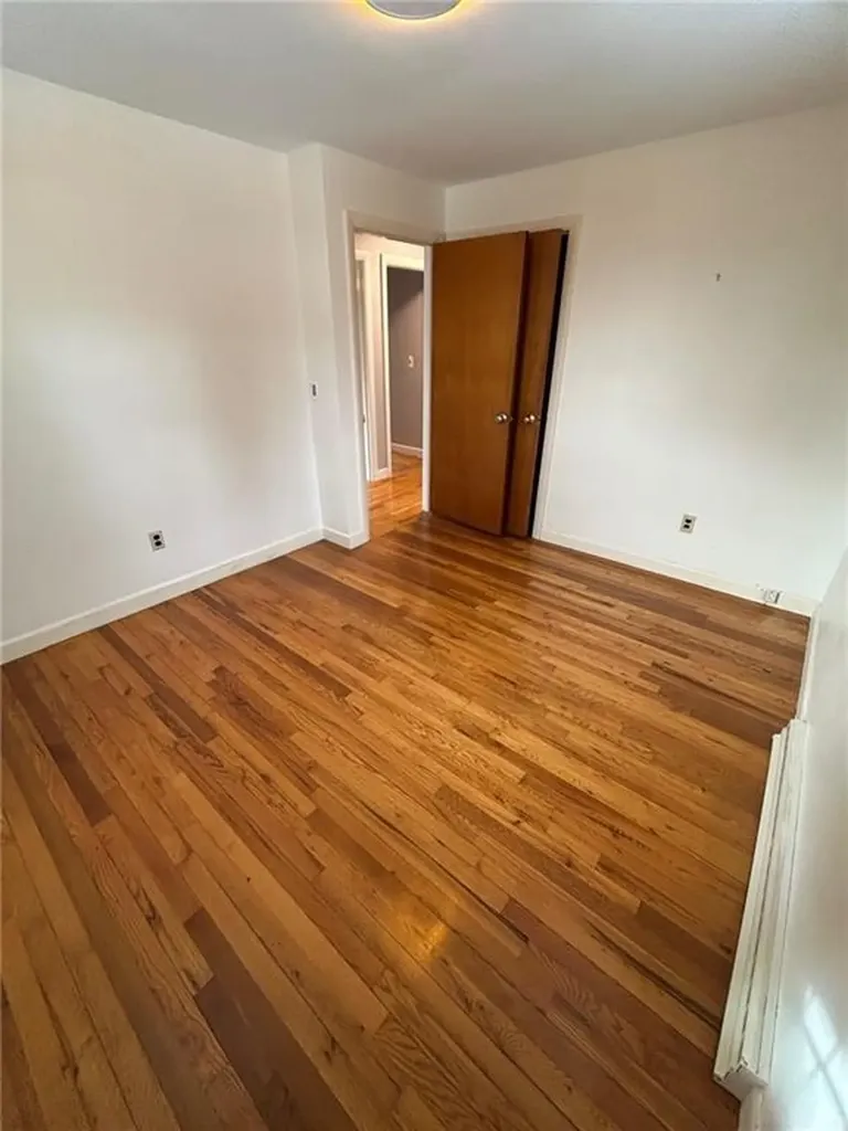 75 Hopeworth Avenue Bristol RI 02809