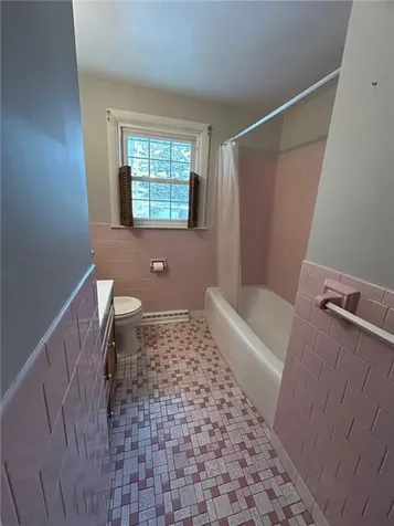 75 Hopeworth Avenue Bristol RI 02809