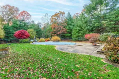 3 Aster Lane Coventry RI 02831