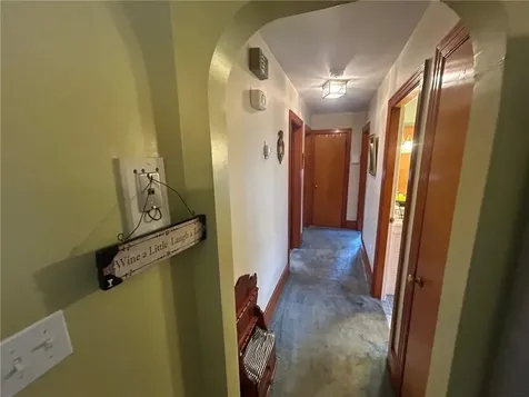 78 Kaufman Road Tiverton RI 02878