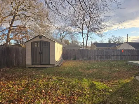 22 Idaho Street Coventry RI 02816