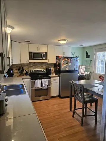 22 Idaho Street Coventry RI 02816