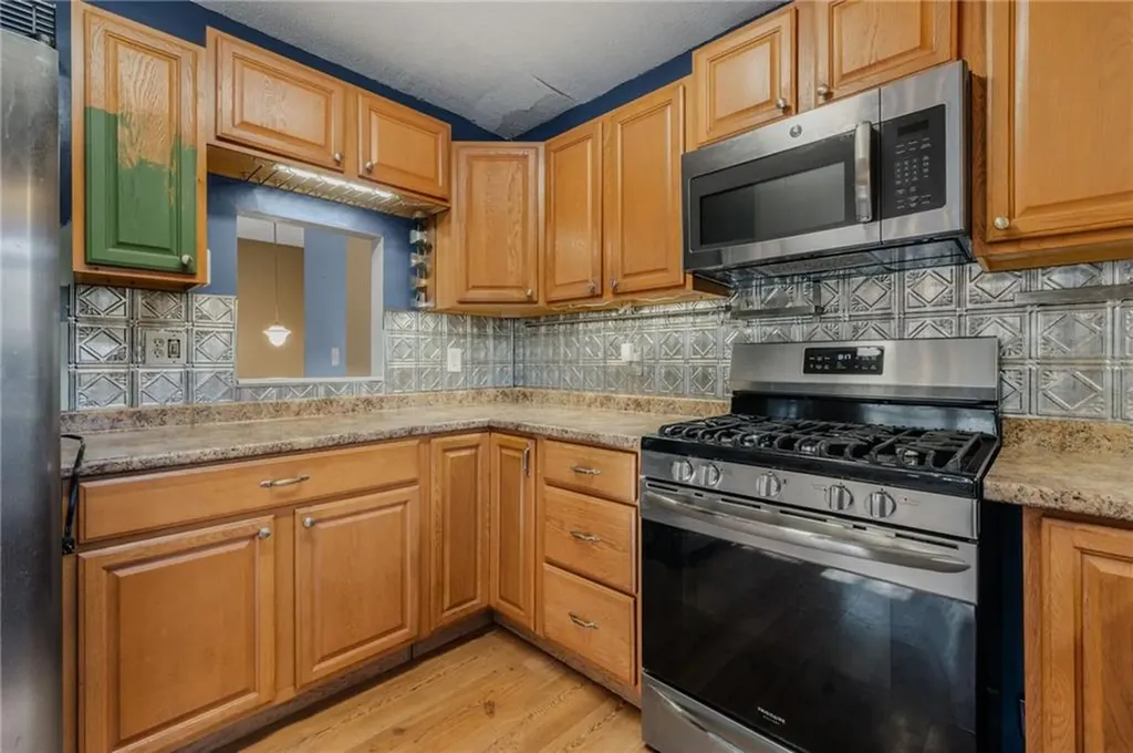 17 Byron Drive Westerly RI 02891
