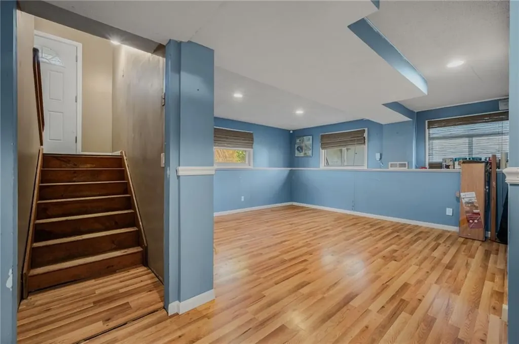 17 Byron Drive Westerly RI 02891