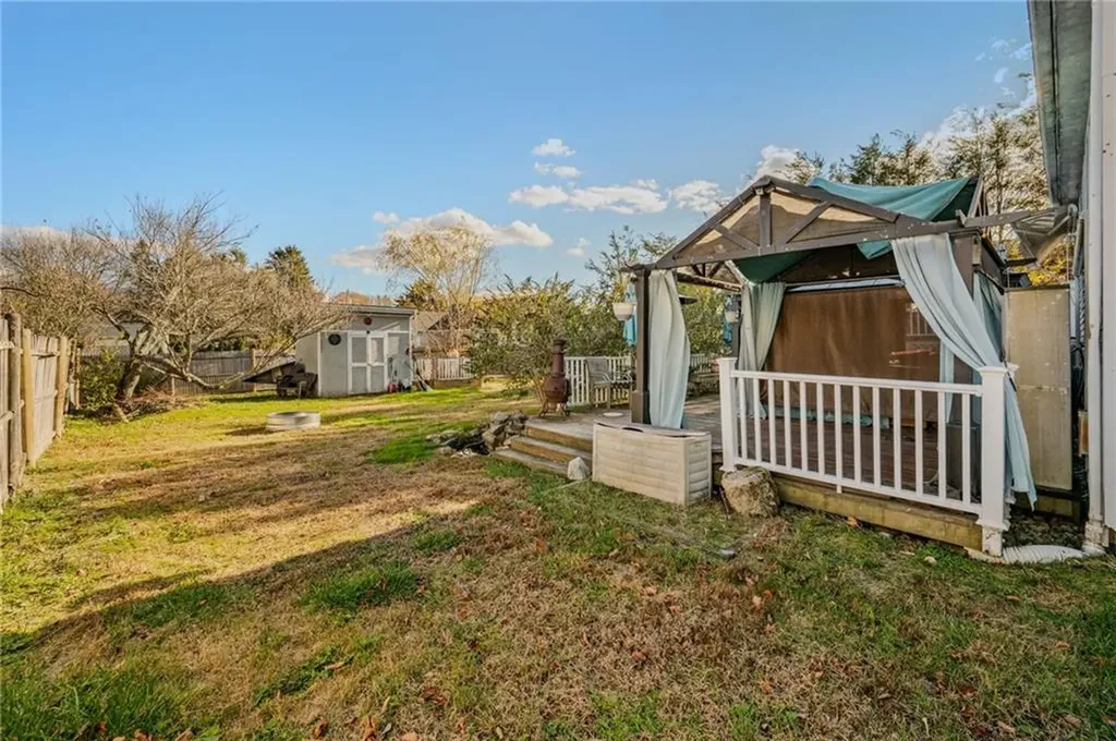 17 Byron Drive Westerly RI 02891