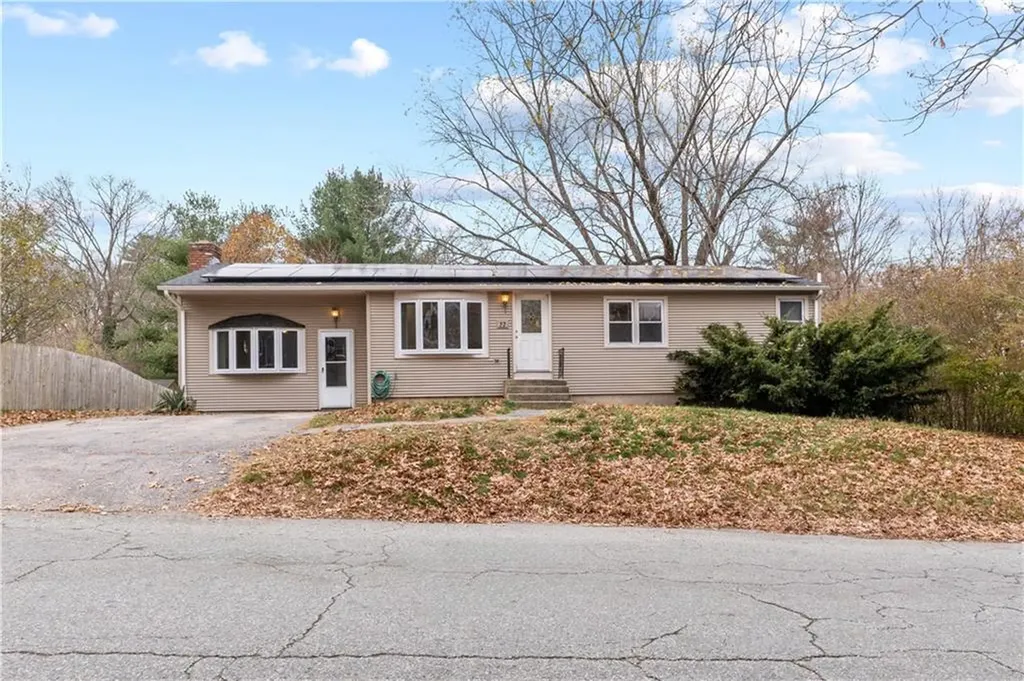 77 Macarthur Boulevard Coventry RI 02816