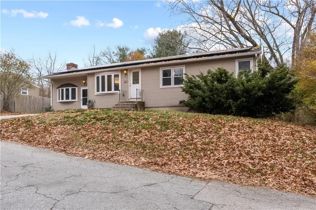 77 Macarthur Boulevard Coventry RI 02816