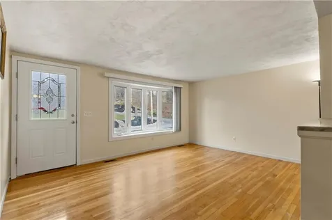 77 Macarthur Boulevard Coventry RI 02816