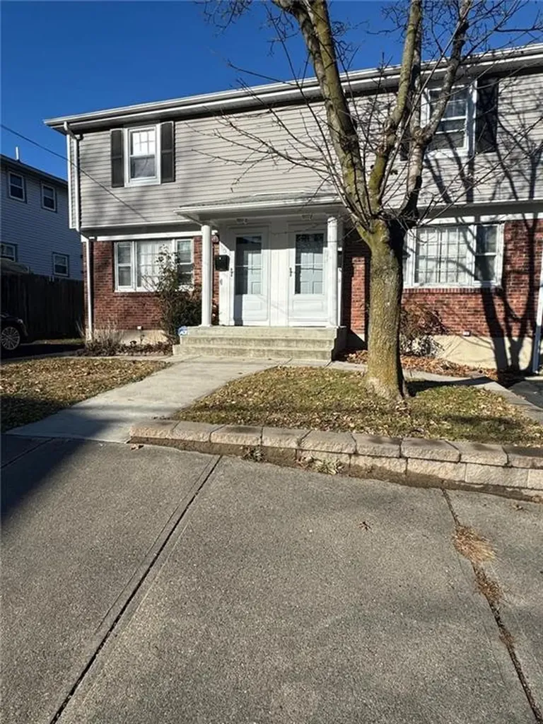 101 Northup Avenue Providence RI 02904