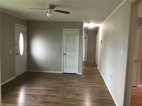 2073 Plainfield Pike Johnston RI 02919