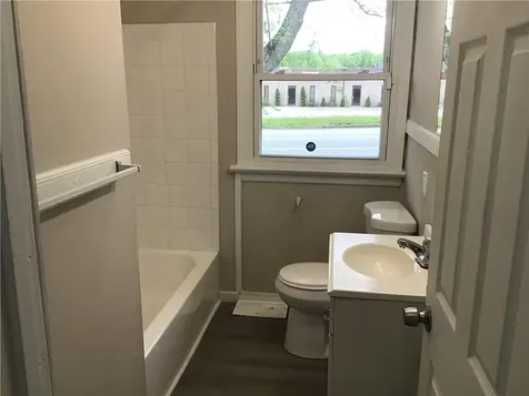 2073 Plainfield Pike Johnston RI 02919