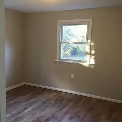 2073 Plainfield Pike Johnston RI 02919