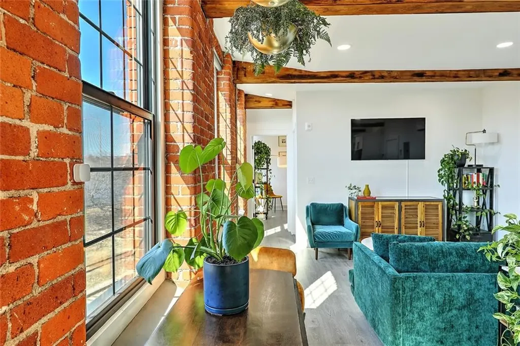 50 Ashburton Street Providence RI 02904