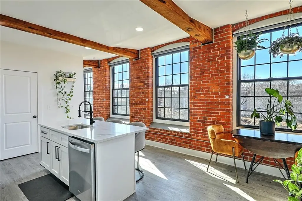 50 Ashburton Street Providence RI 02904