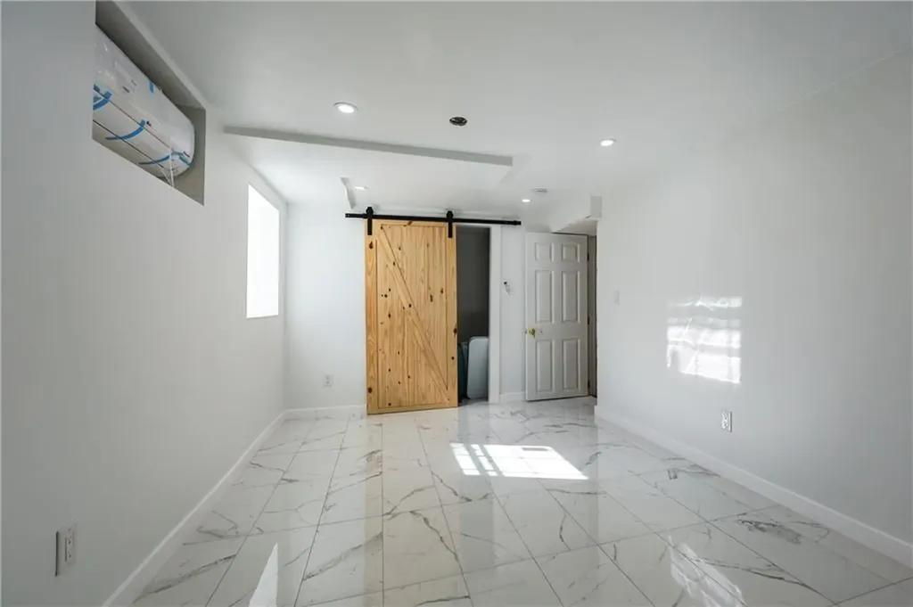 20 Manilla Avenue Cranston RI 02