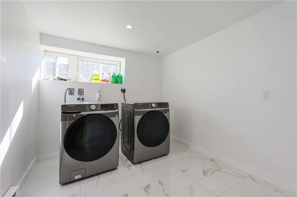 20 Manilla Avenue Cranston RI 02