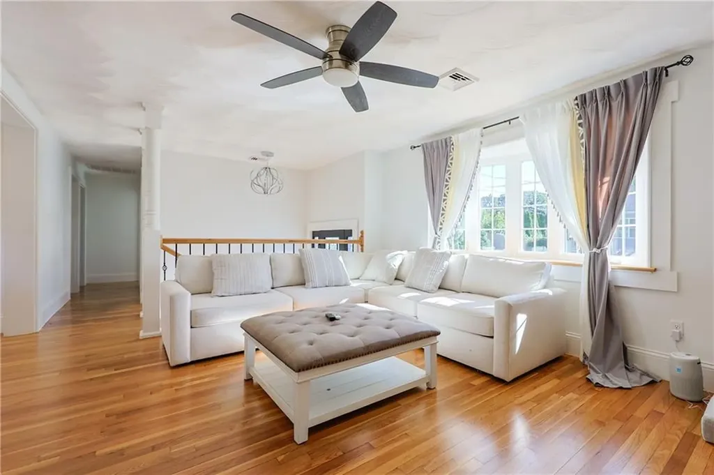 20 Manilla Avenue Cranston RI 02