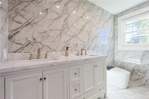 20 Manilla Avenue Cranston RI 02