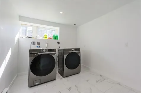 20 Manilla Avenue Cranston RI 02