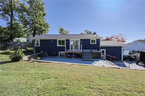 20 Manilla Avenue Cranston RI 02