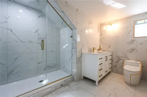 20 Manilla Avenue Cranston RI 02