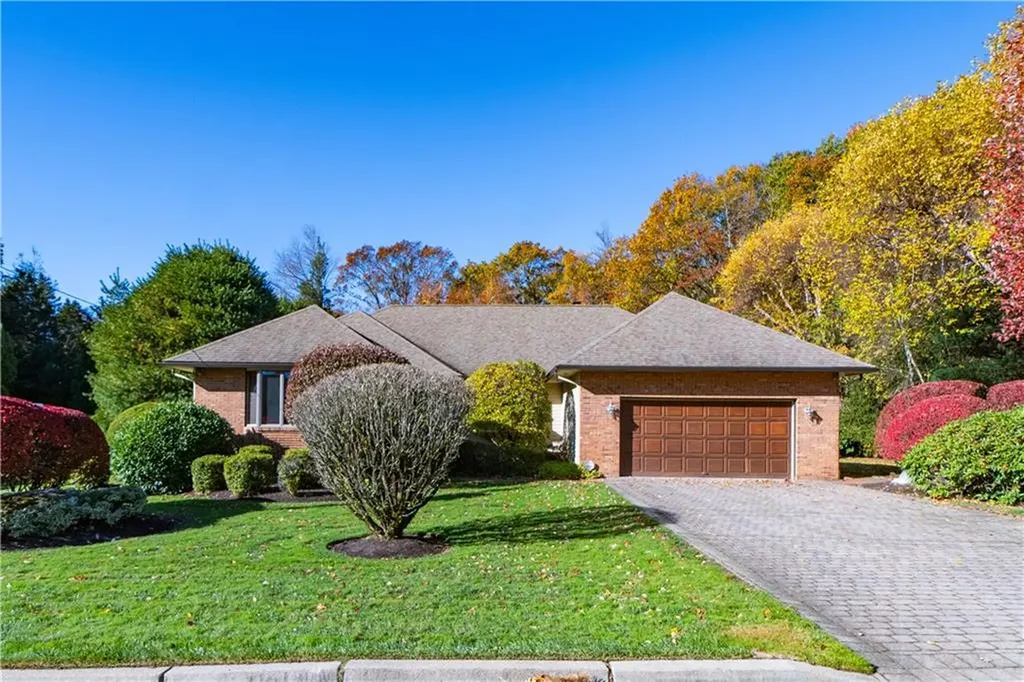 40 Phenix Ridge Drive Cranston RI 02921