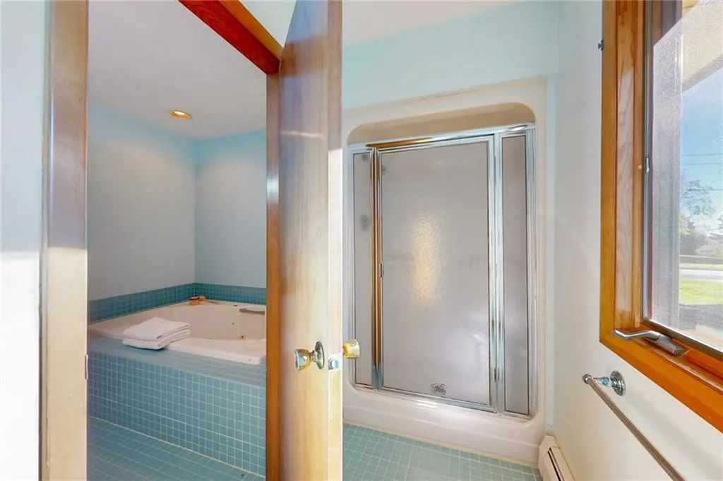 40 Phenix Ridge Drive Cranston RI 02921