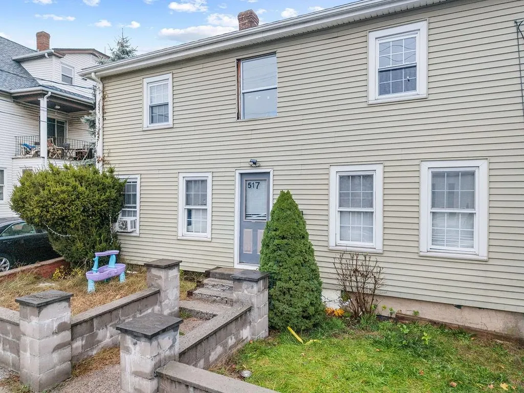 517 511 High Street Central Falls RI 02863