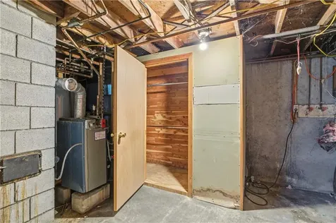 44 Buckwheat Avenue Portsmouth RI 02871