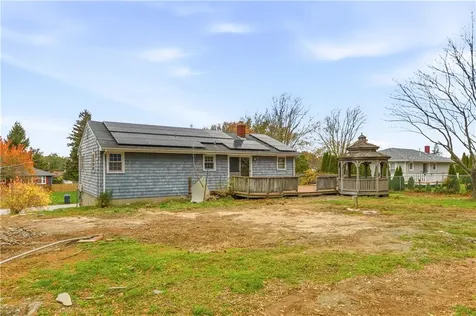 44 Buckwheat Avenue Portsmouth RI 02871