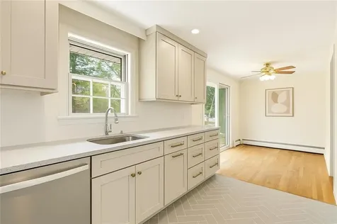 44 Buckwheat Avenue Portsmouth RI 02871