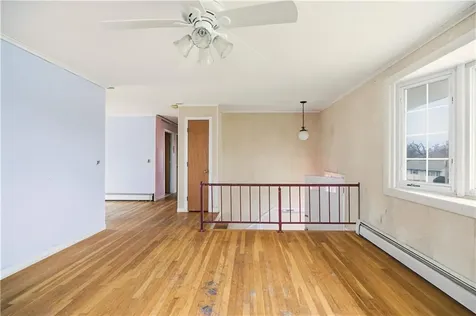 44 Buckwheat Avenue Portsmouth RI 02871