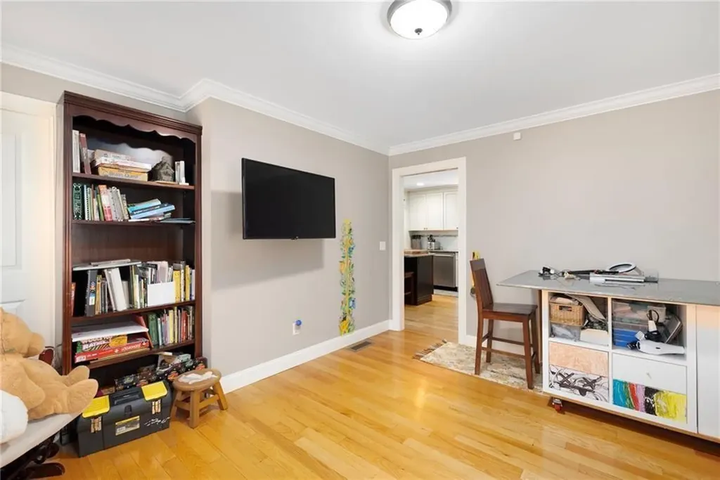 15 Victoria Lane Scituate RI 02831