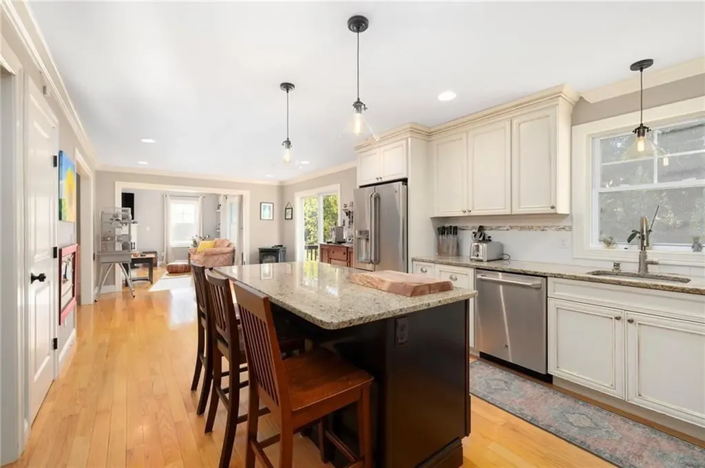 15 Victoria Lane Scituate RI 02831