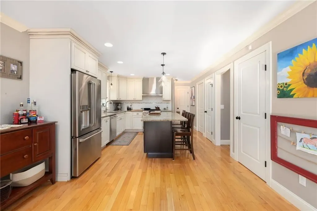 15 Victoria Lane Scituate RI 02831