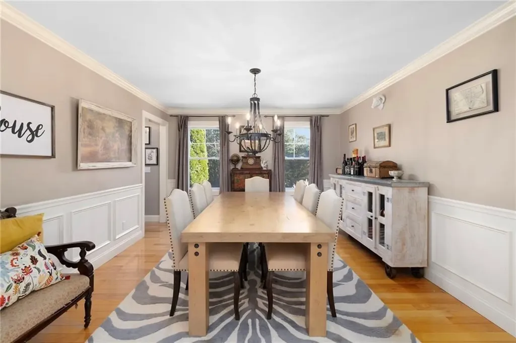 15 Victoria Lane Scituate RI 02831