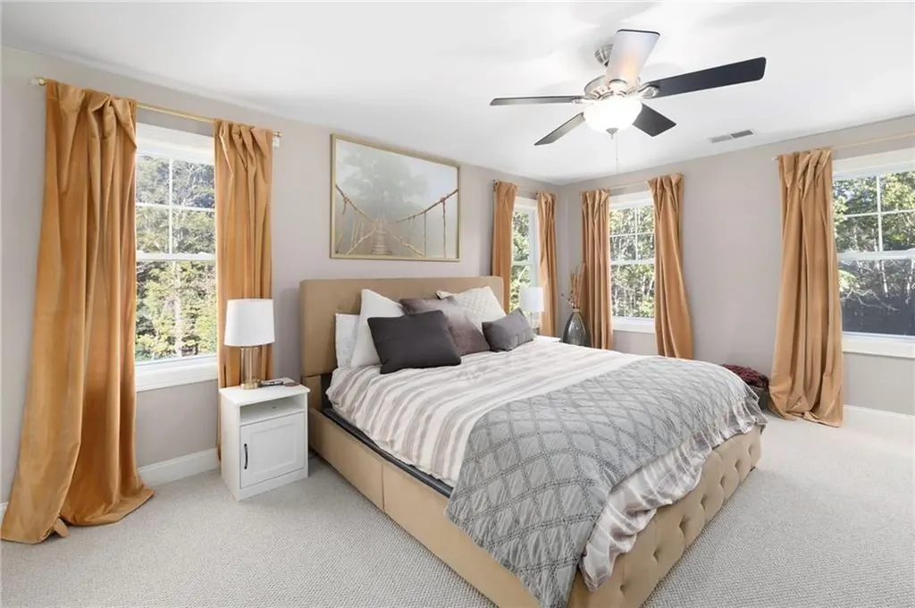 15 Victoria Lane Scituate RI 02831