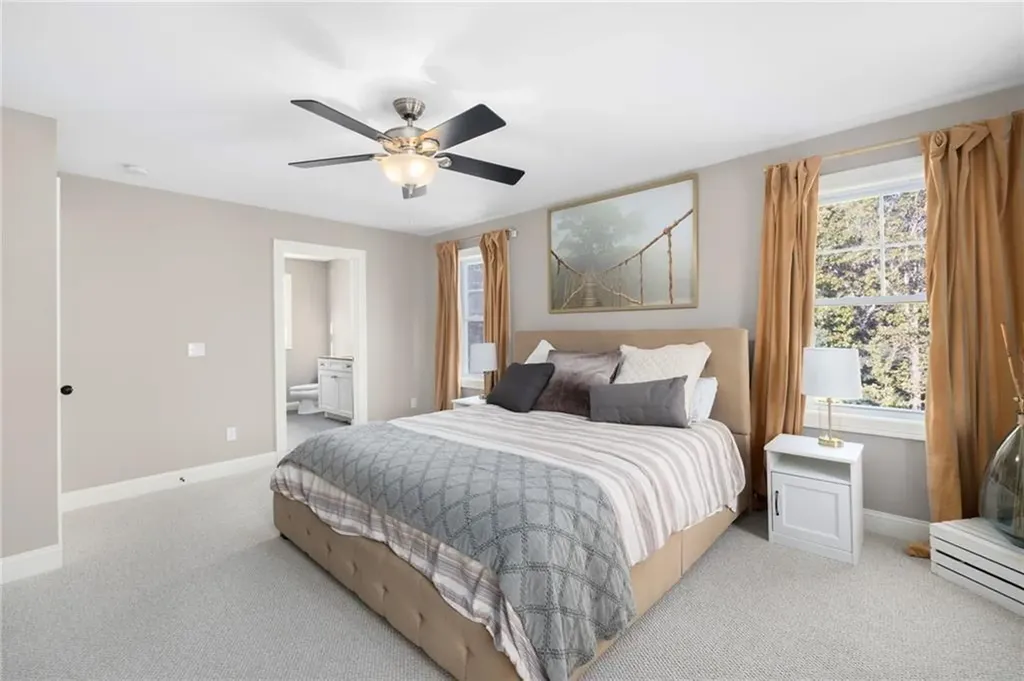 15 Victoria Lane Scituate RI 02831