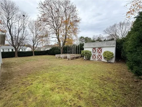 10 Stoneham Drive Woonsocket RI 02895