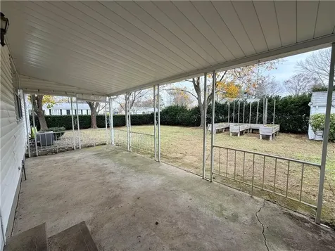 10 Stoneham Drive Woonsocket RI 02895