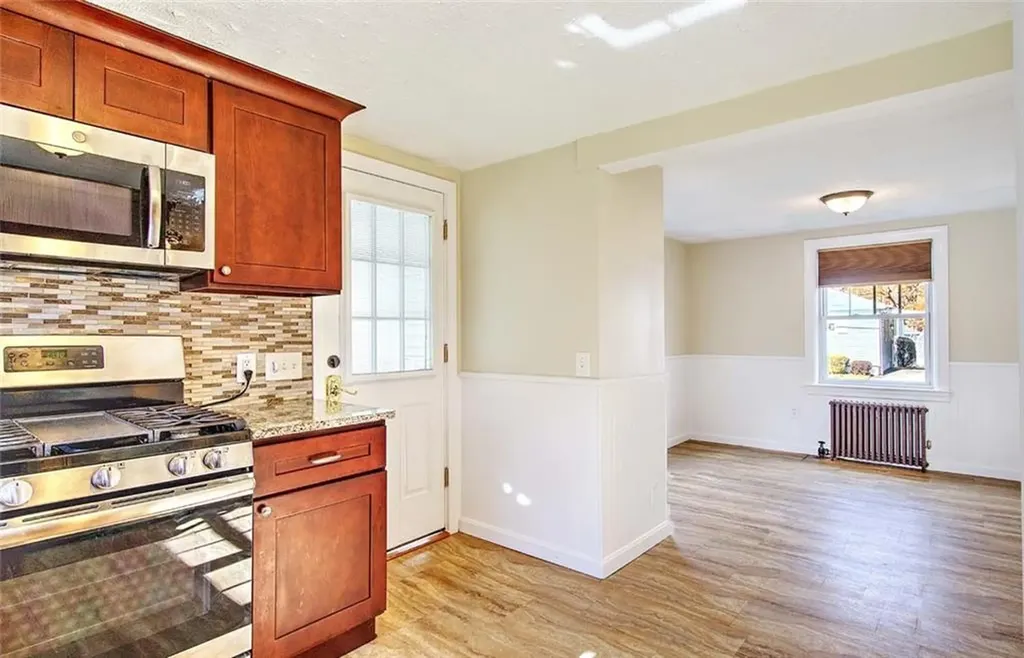 31 Columbus Avenue North Providence RI 02911