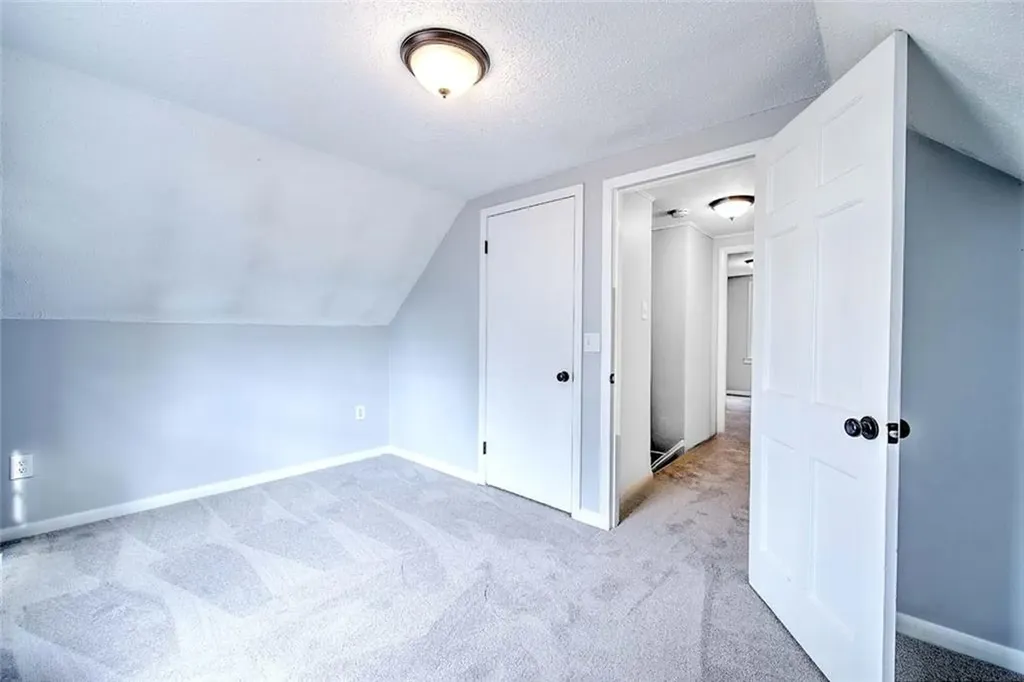 31 Columbus Avenue North Providence RI 02911